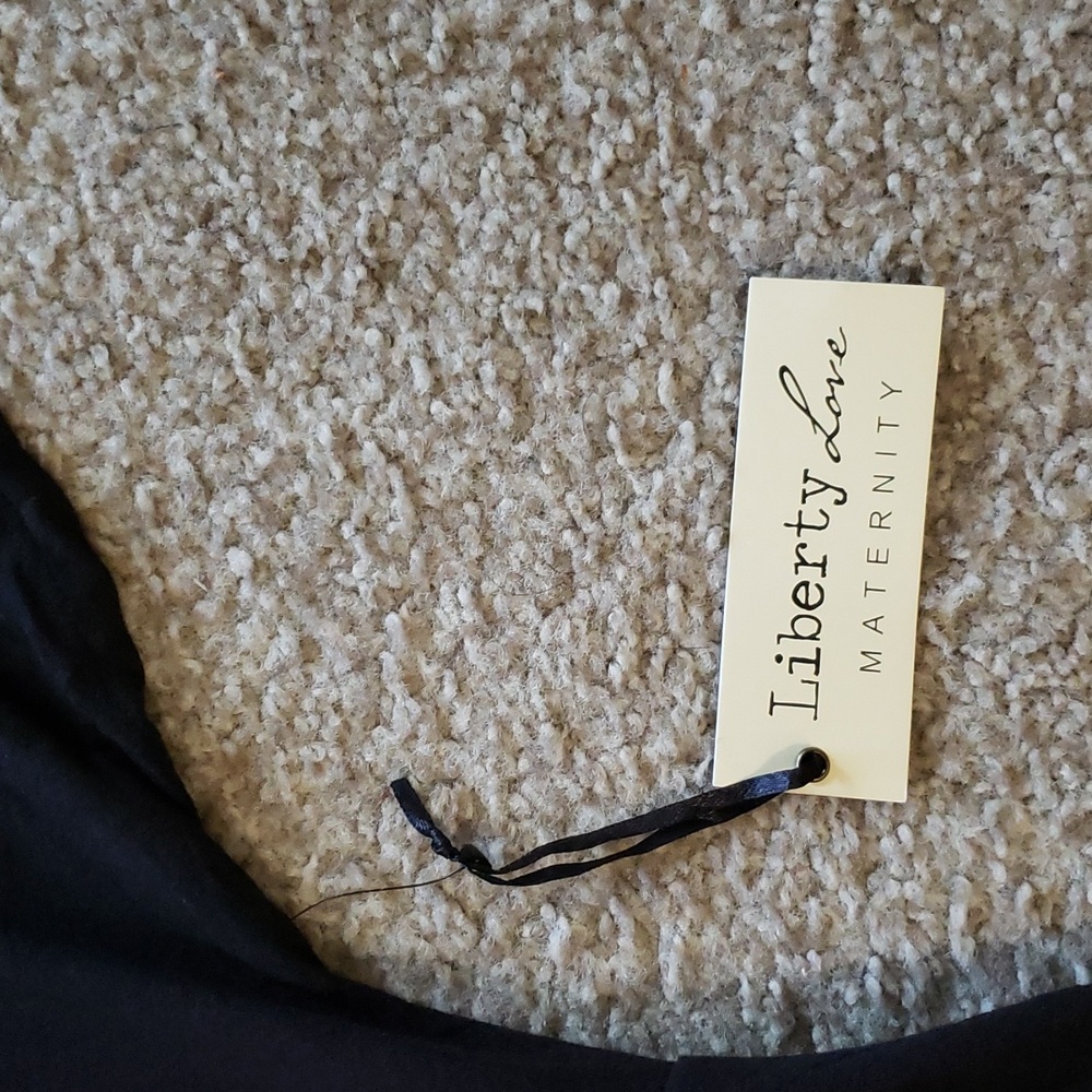 Liberty Love  Maternity Midi dress - Picture 11 of 12